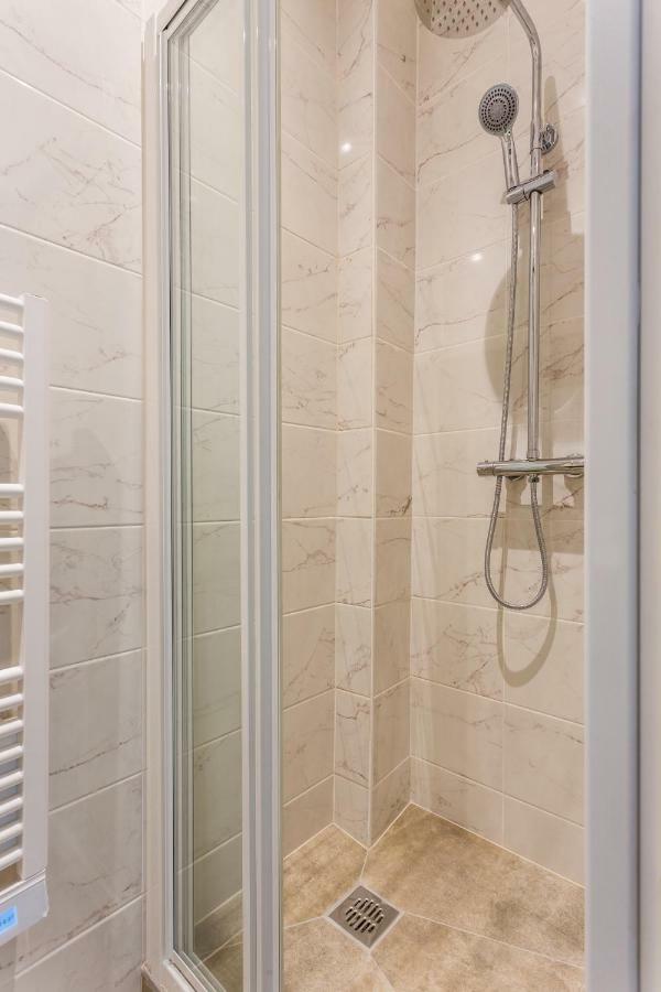 Amazing Apartment - 2Br-6P - Bastille パリ エクステリア 写真